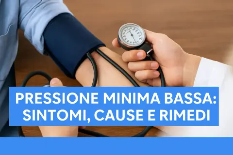 Misurazione della pressione arteriosa. La pressione minima bassa può avere diverse cause, come disidratazione o problemi cardiaci.